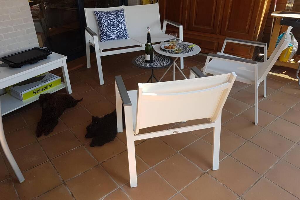 Appart Residence De Standing Calme Avec Piscine Roses Zewnętrze zdjęcie